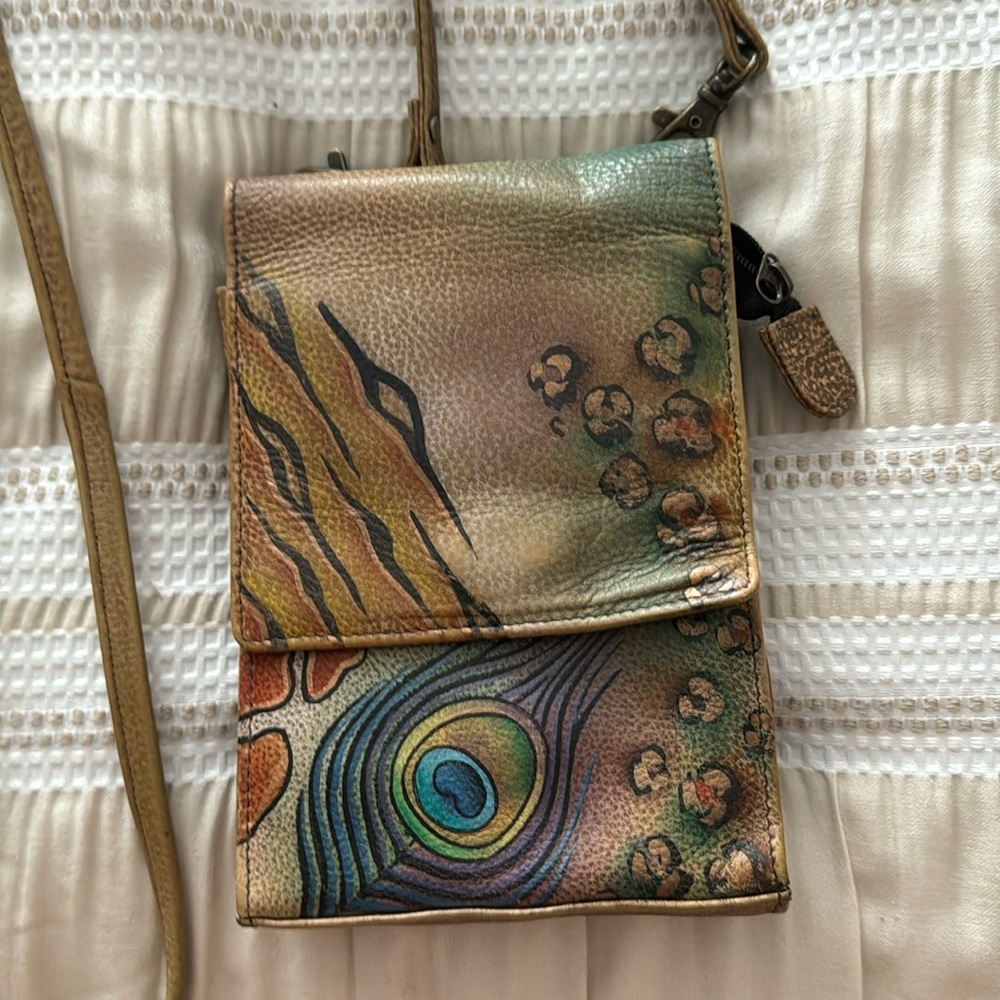 Anuschka crossbody purse!